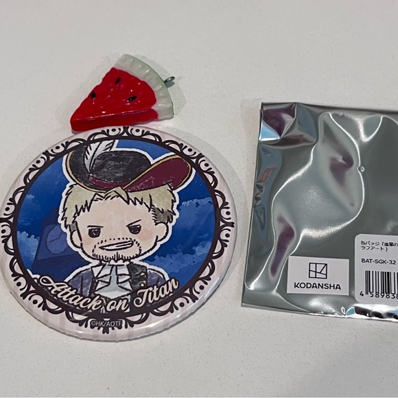 Attack on Titan Reiner Braun GraffArt Can Badge Shingeki no Kyojin Douwa ver - Picture 4 of 4